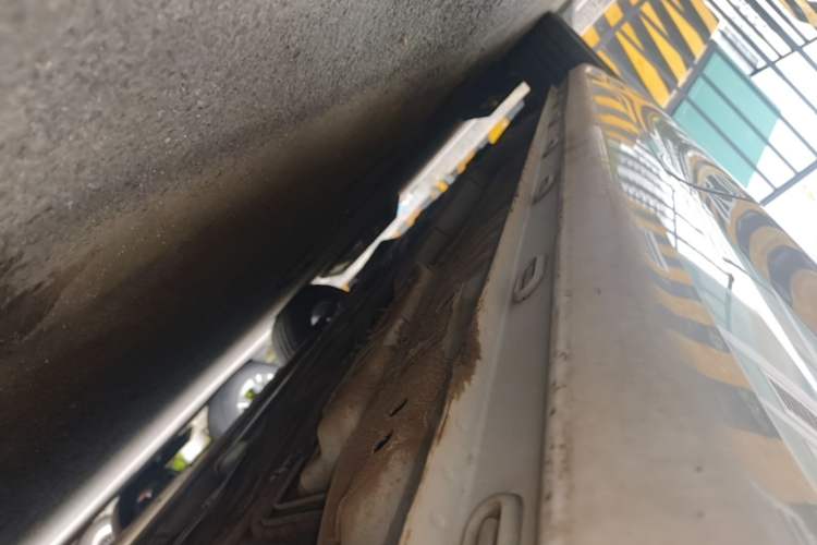 Used Roewe i5 2021 1.5L CVT Platinum Edition Left Side Sill