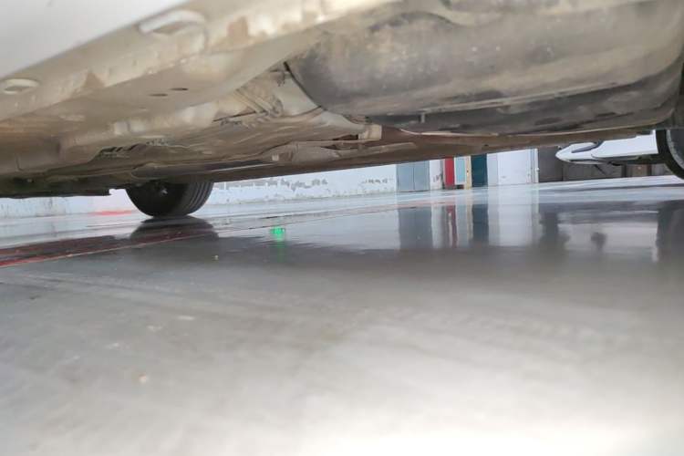 Used Roewe i5 2021 Revised Version 1.5L CVT Diamond Edition Left Side Sill