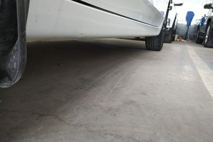 Used Roewe i5 2021 1.5L CVT Platinum Edition Left Side Sill