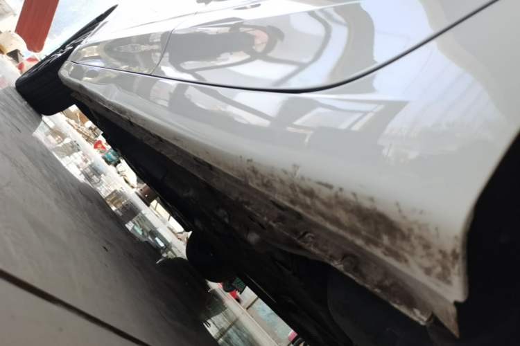 Used Roewe i5 2021 1.5L CVT Platinum Edition Left Side Sill