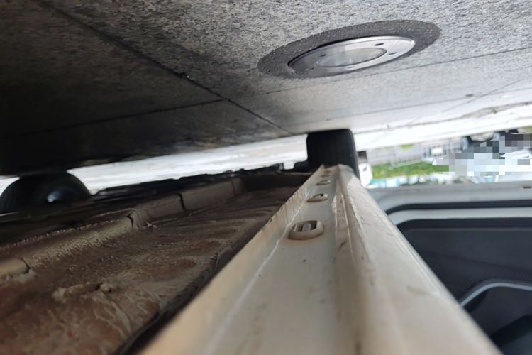 Used Roewe i5 2021 1.5L CVT Starry Edition Left Side Sill
