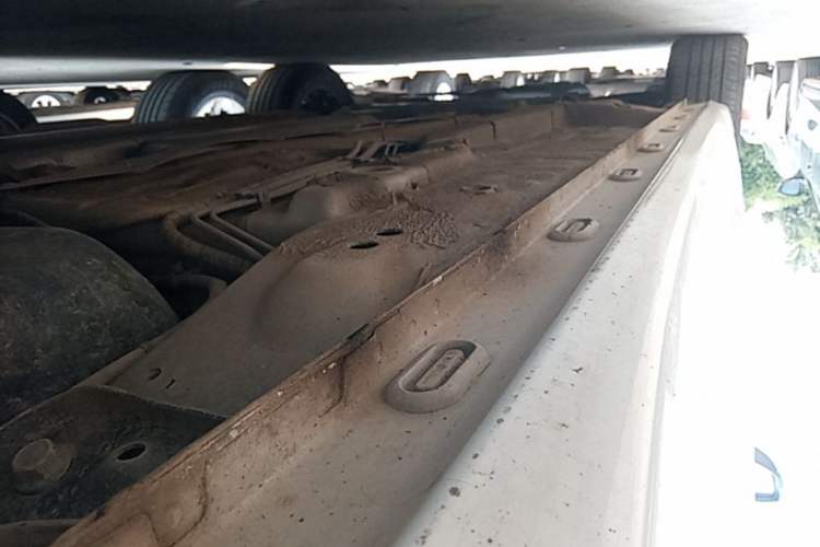 Used Roewe i5 2021 1.5L CVT Platinum Edition Left Side Sill