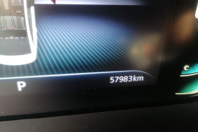 Used Roewe i5 2021 1.5L CVT Diamond Edition Odometer Close Up