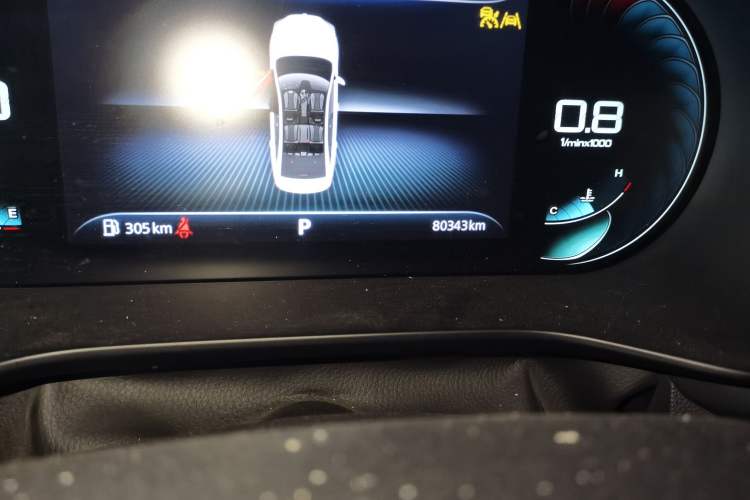 Used Roewe i5 2021 1.5L CVT Starry Edition Odometer Close Up