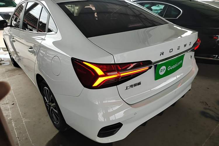 Used Roewe i5 2021 Revised Version 1.5L CVT Diamond Edition Rear Left 45 Deg