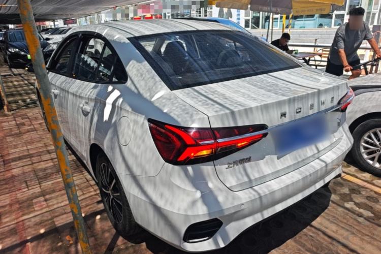Used Roewe i5 2021 1.5L CVT Platinum Edition Rear Left 45 Deg