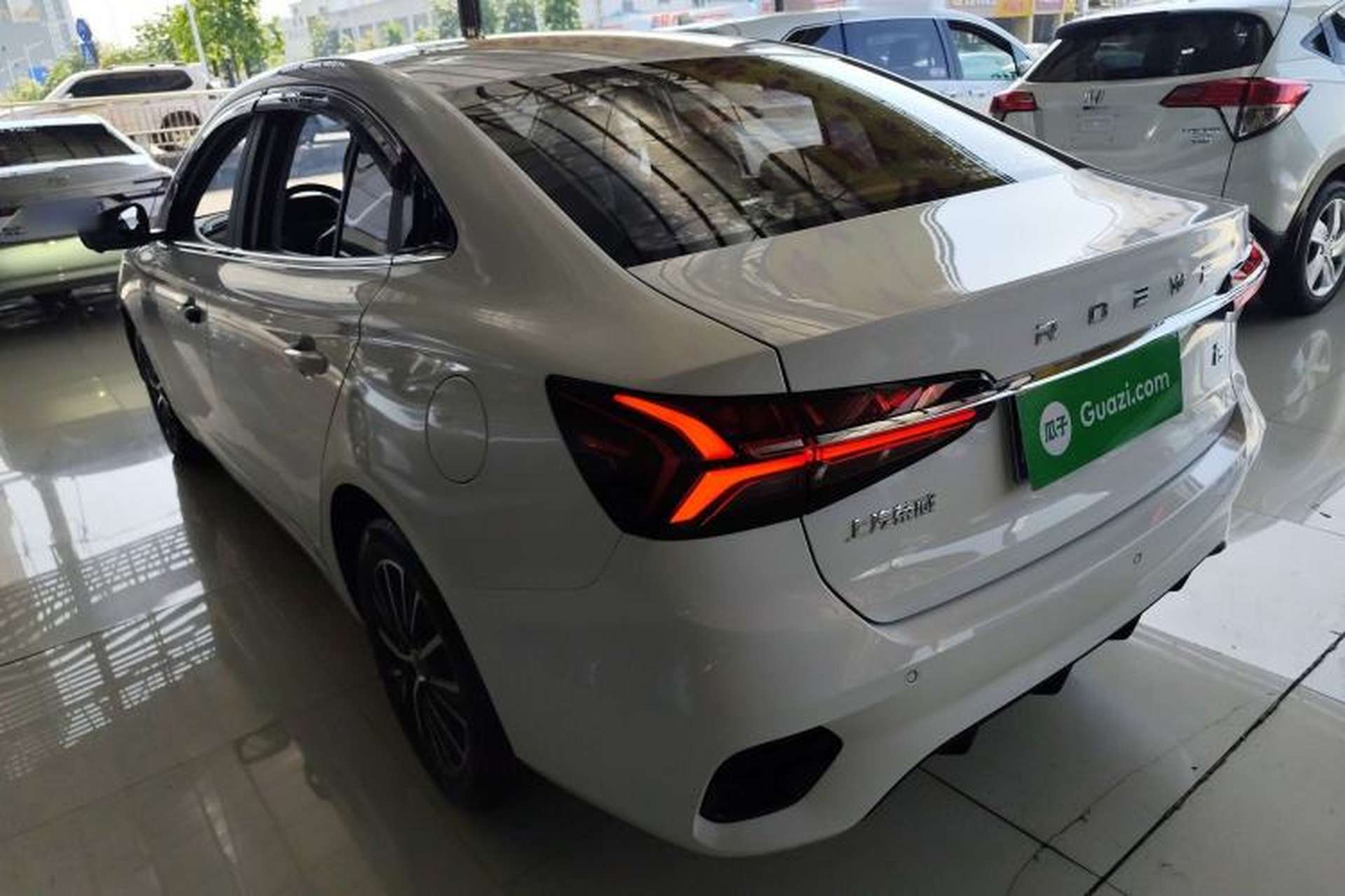 Used Roewe i5 2021 1.5L CVT Diamond Edition Rear Left 45 Deg
