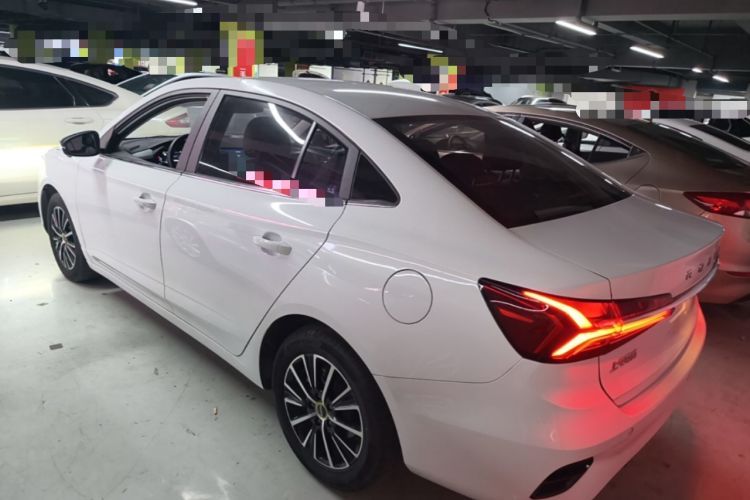 Used Roewe i5 2021 1.5L CVT Starry Edition Rear Left 45 Deg
