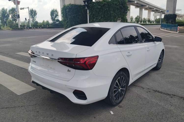 Used Roewe i5 2021 Revised Version 1.5L CVT Diamond Edition Rear Right 45 Deg
