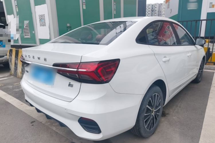 Used Roewe i5 2021 1.5L CVT Platinum Edition Rear Right 45 Deg
