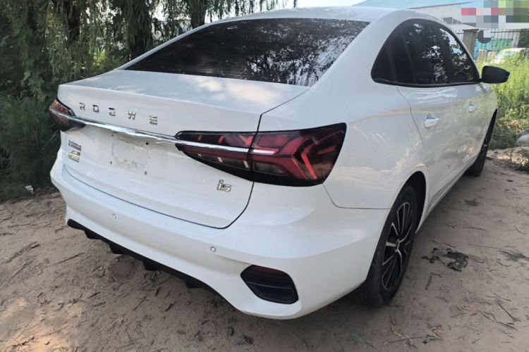 Used Roewe i5 2021 1.5L CVT Platinum Edition Rear Right 45 Deg