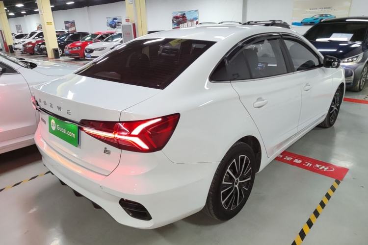 Used Roewe i5 2021 Revised Version 1.5L CVT Diamond Edition Rear Right 45 Deg
