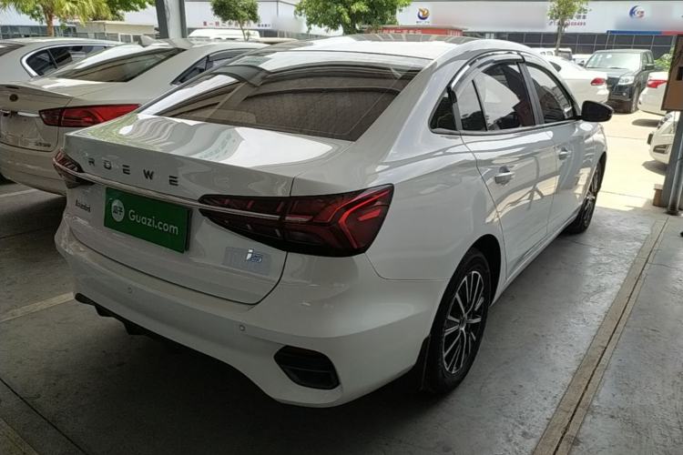 Used Roewe i5 2021 1.5L CVT Platinum Edition Rear Right 45 Deg