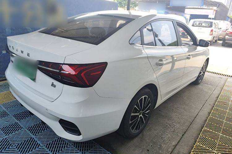 Used Roewe i5 2021 1.5L Manual Diamond Edition Rear Right 45 Deg