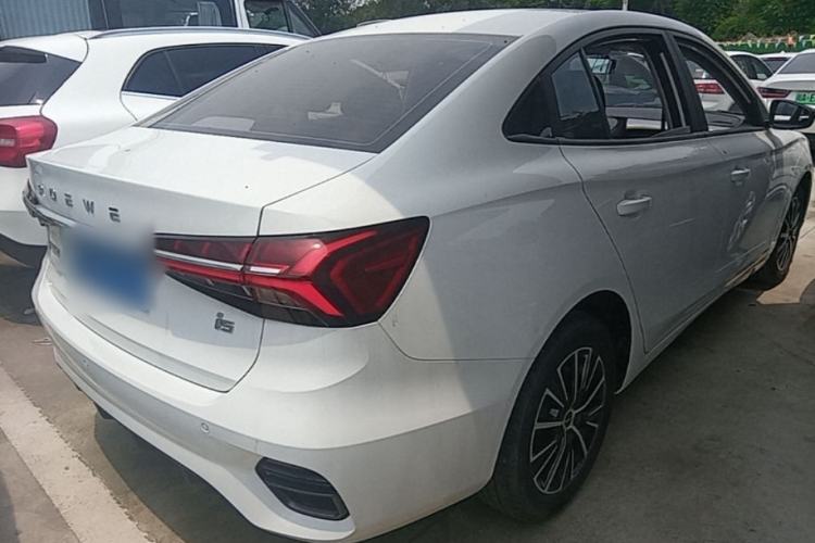 Used Roewe i5 2021 1.5L CVT Platinum Edition Rear Right 45 Deg