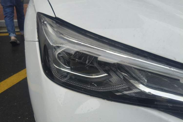 Used Roewe i5 2021 1.5L Manual Platinum Edition Right Front Headlight