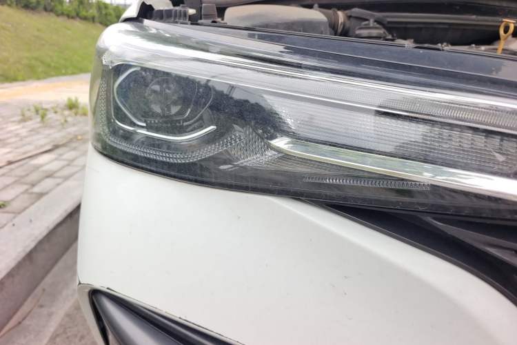 Used Roewe i5 2021 1.5L CVT Platinum Edition Right Front Headlight