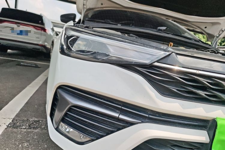 Used Roewe i5 2021 1.5L Manual Platinum Edition Right Front Headlight