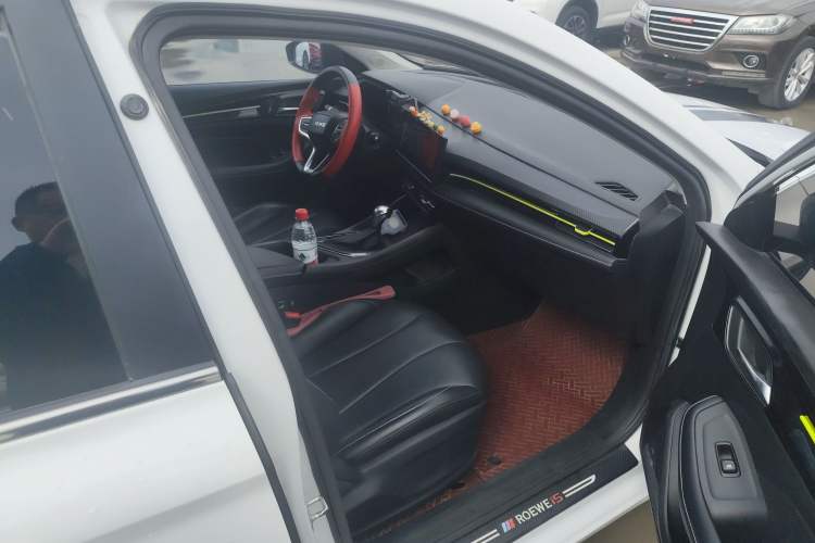 Used Roewe i5 2021 1.5L CVT Starry Edition Right Front Seat