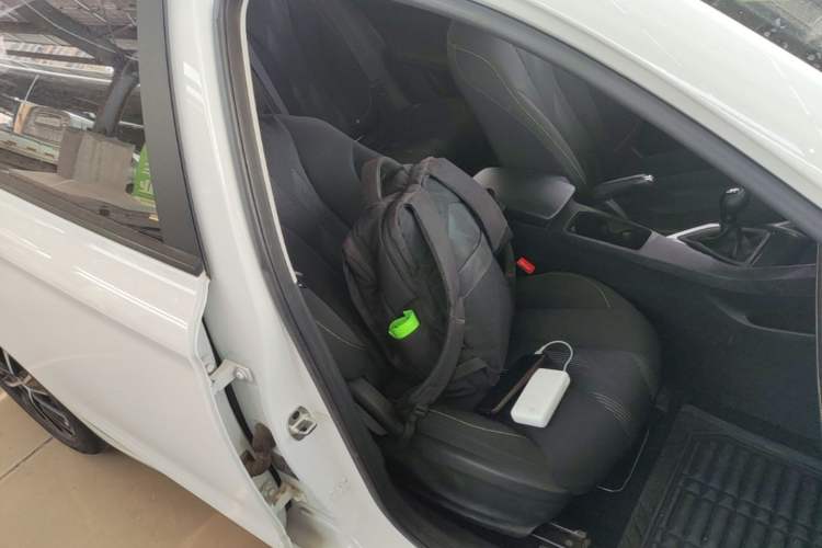 Used Roewe i5 2021 1.5L Manual Platinum Edition Right Front Seat