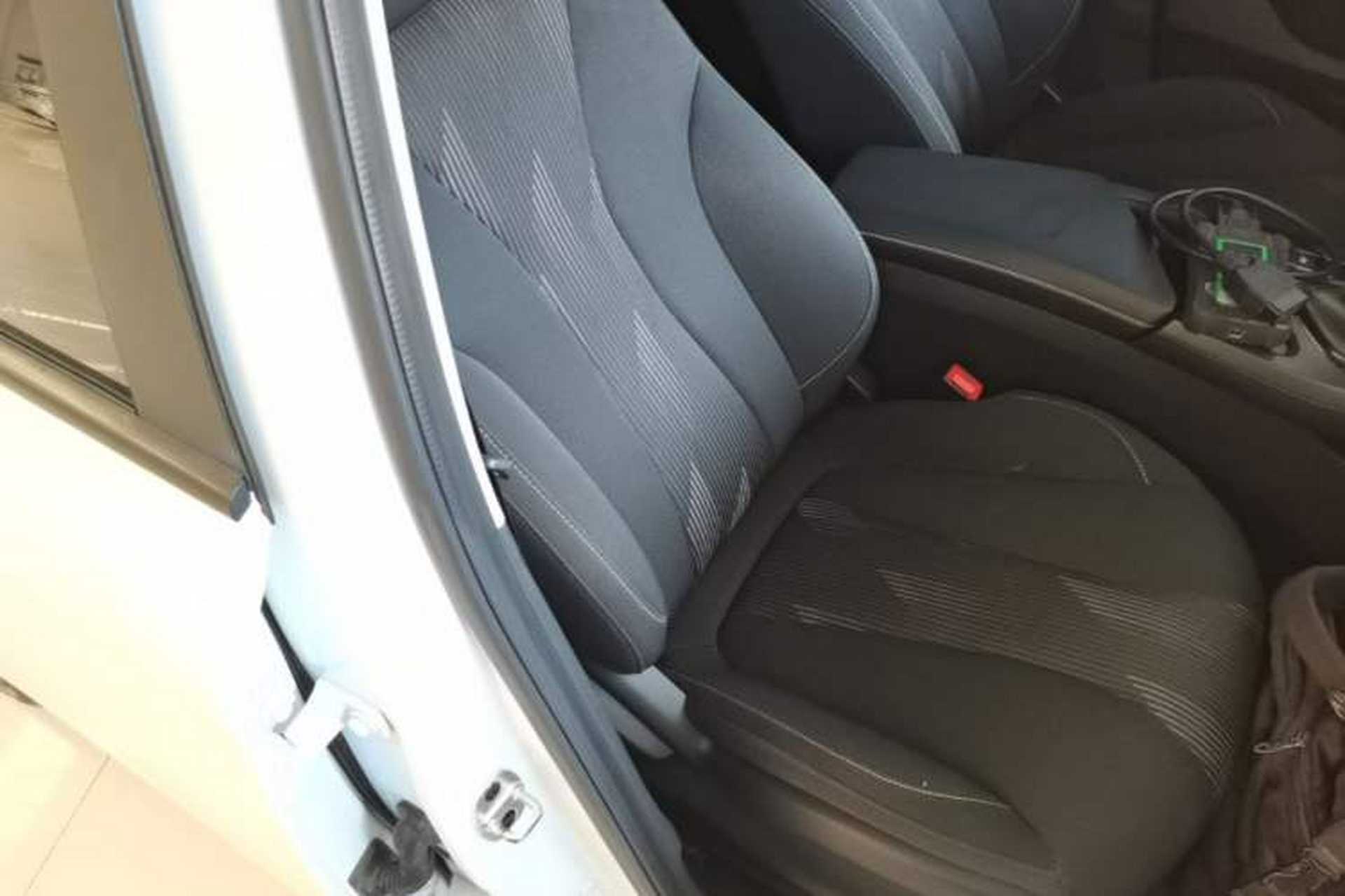 Used Roewe i5 2021 1.5L CVT Platinum Edition Right Front Seat
