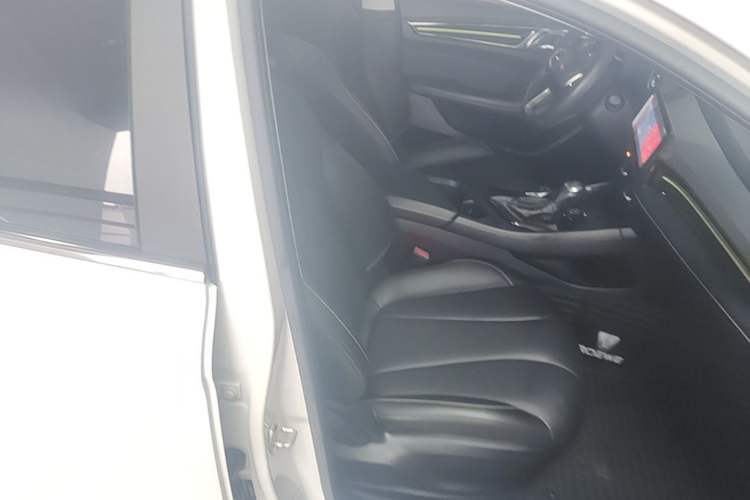 Used Roewe i5 2021 1.5L CVT Starry Edition Right Front Seat