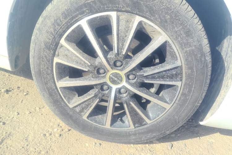 Used Roewe i5 2021 1.5L CVT Starry Edition Right Front Wheel Hub