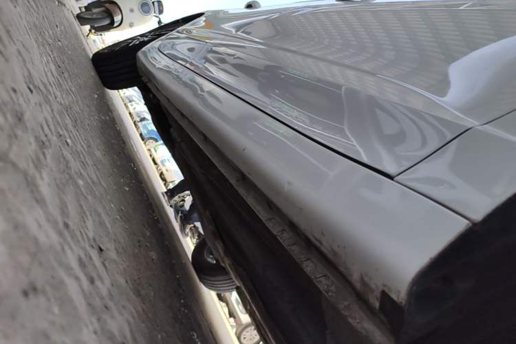 Used Roewe i5 2021 Revised Version 1.5L CVT Diamond Edition Right Side Sill