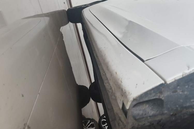 Used Roewe i5 2021 1.5L CVT Diamond Edition Right Side Sill