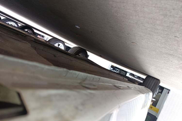 Used Roewe i5 2021 1.5L CVT Platinum Edition Right Side Sill