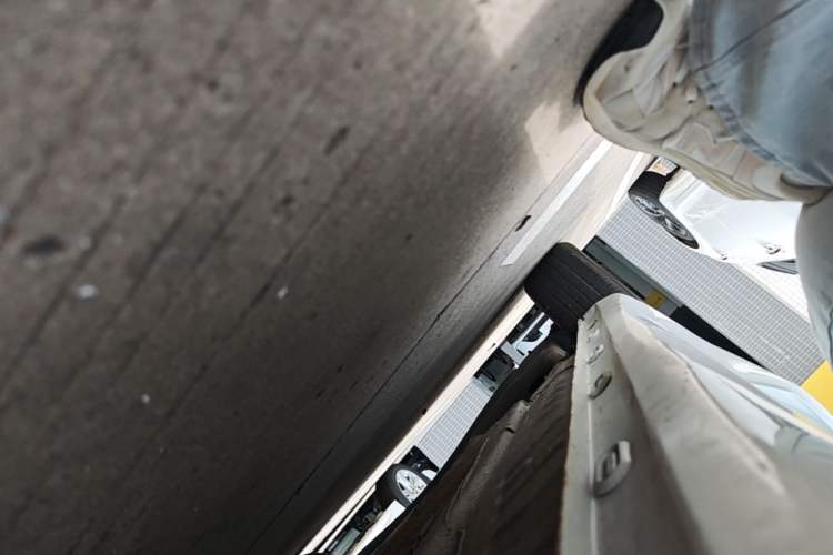 Used Roewe i5 2021 1.5L CVT Platinum Edition Right Side Sill