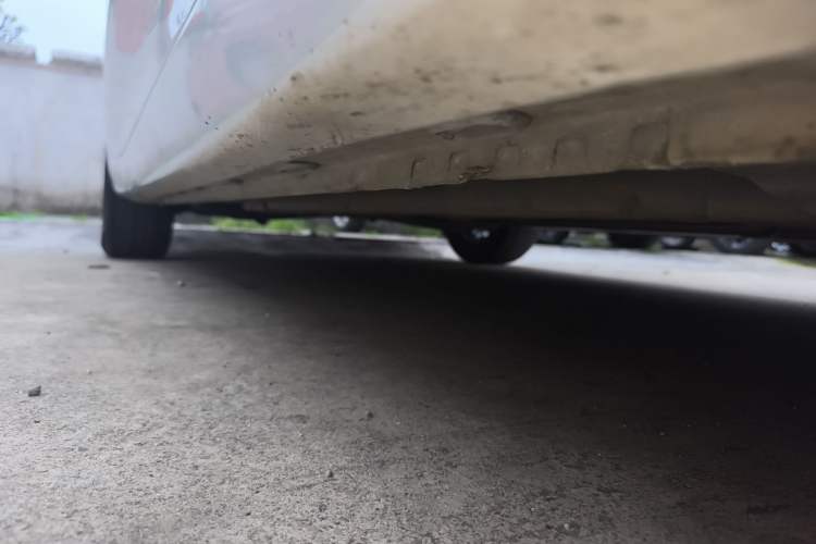 Used Roewe i5 2021 1.5L CVT Platinum Edition Right Side Sill