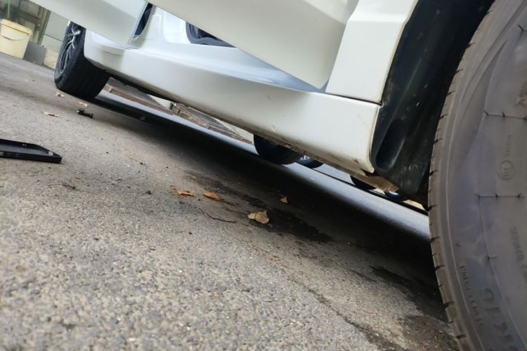 Used Roewe i5 2021 1.5L CVT Platinum Edition Right Side Sill