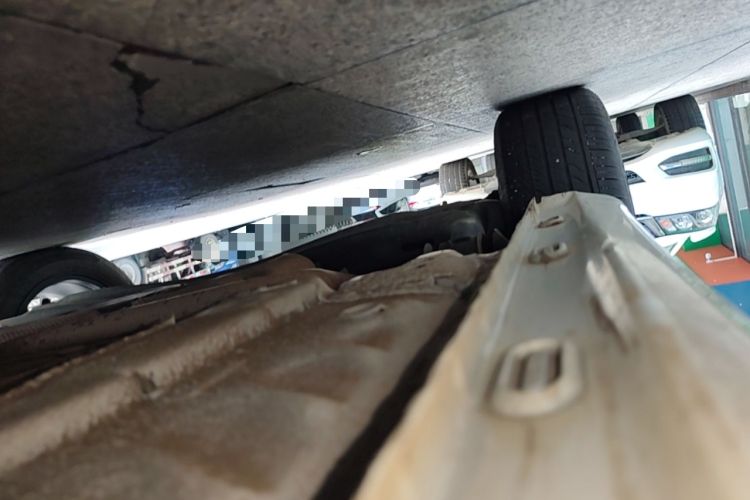 Used Roewe i5 2021 1.5L CVT Starry Edition Right Side Sill