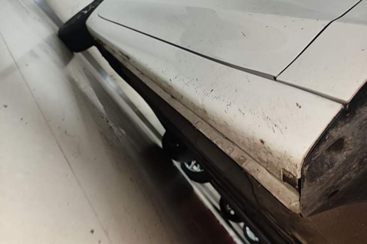 Used Roewe i5 2021 1.5L CVT Starry Edition Right Side Sill