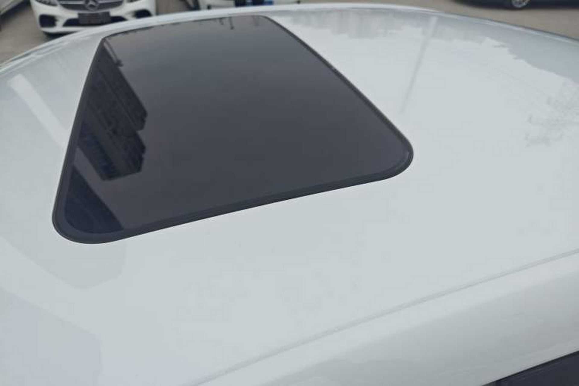 Used Roewe i5 2021 Revised Version 1.5L CVT Diamond Edition Roof