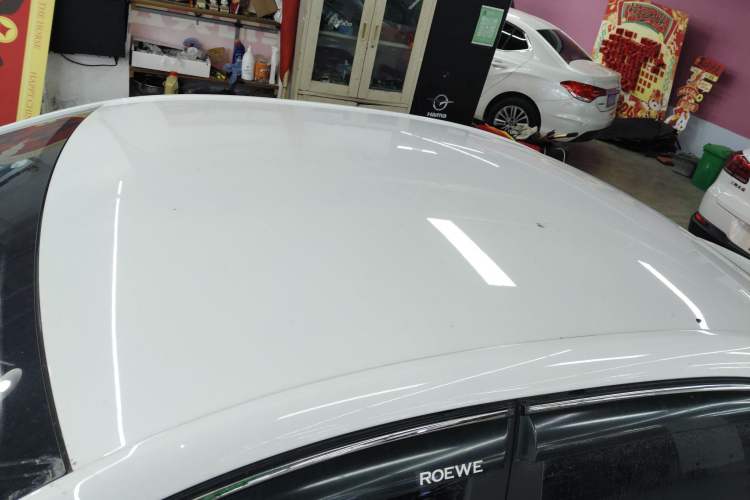 Used Roewe i5 2021 1.5L Manual Platinum Edition Roof