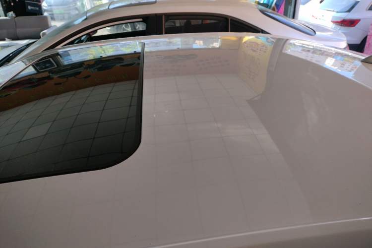 Used Roewe i5 2021 1.5L CVT Platinum Edition Roof
