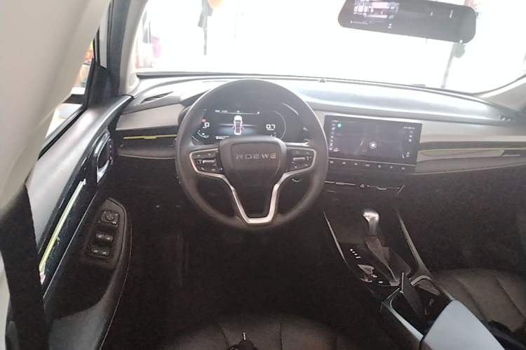 Used Roewe i5 2021 Revised Version 1.5L CVT Diamond Edition Steering Wheel
