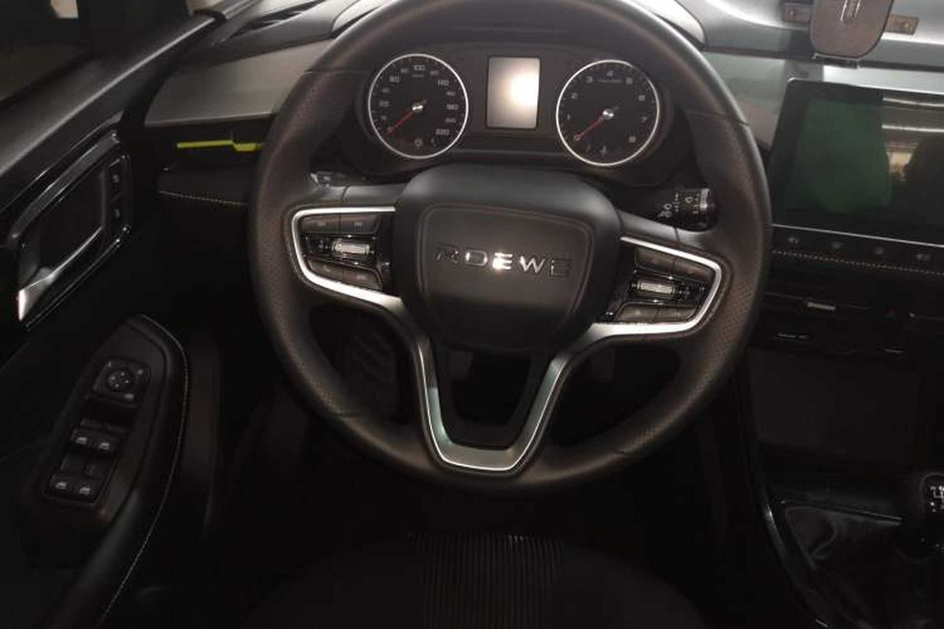 Used Roewe i5 2021 1.5L Manual Platinum Edition Steering Wheel