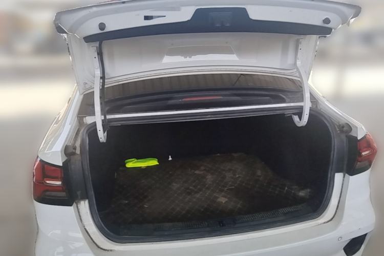 Used Roewe i5 2021 1.5L CVT Platinum Edition Trunk