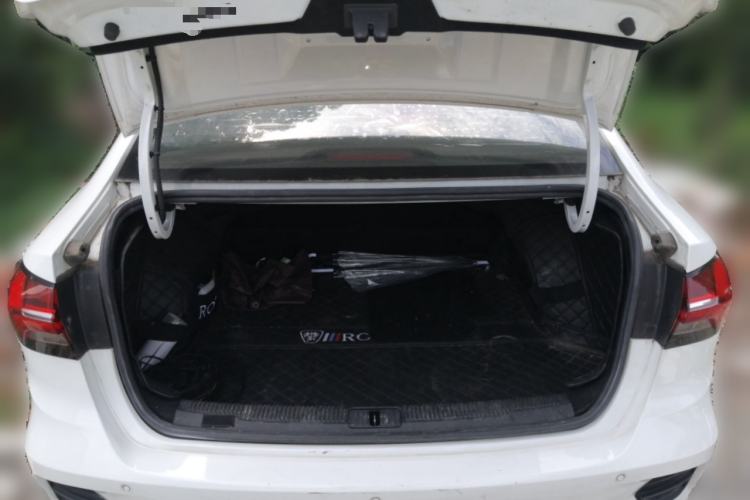 Used Roewe i5 2021 Revised Version 1.5L CVT Diamond Edition Trunk