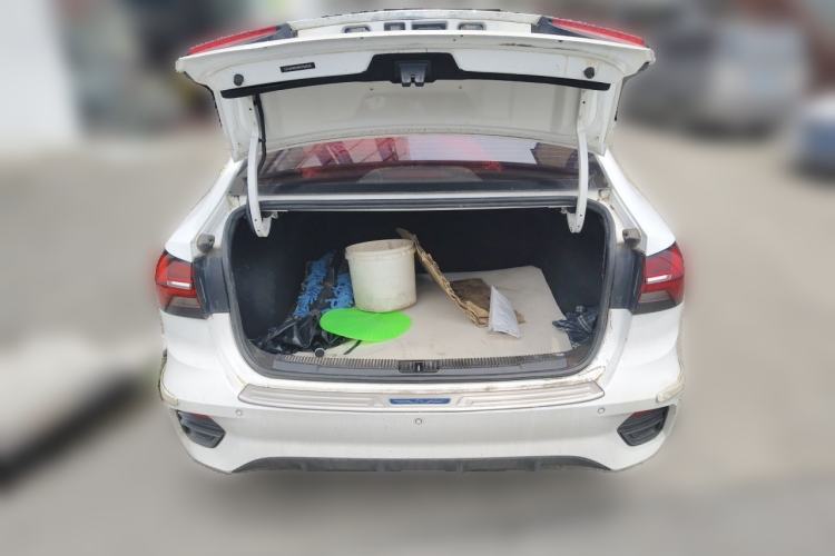 Used Roewe i5 2021 1.5L CVT Platinum Edition Trunk