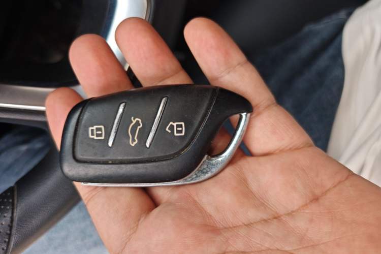 Used Roewe i5 2021 1.5L Manual Diamond Edition Vehicle Key