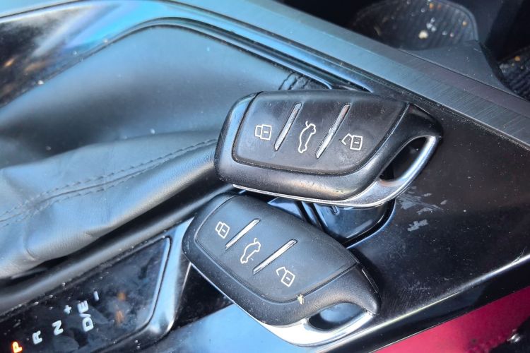 Used Roewe i5 2021 Revised Version 1.5L CVT Diamond Edition Vehicle Key