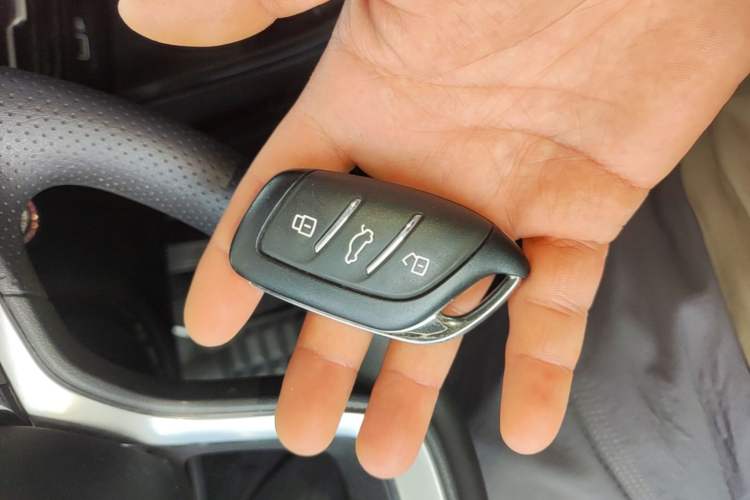 Used Roewe i5 2021 1.5L Manual Platinum Edition Vehicle Key