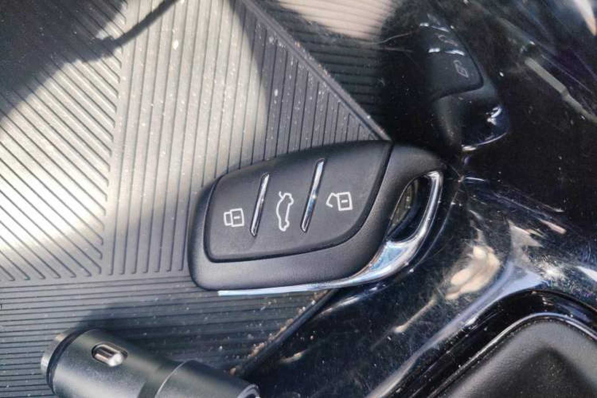 Used Roewe i5 2021 1.5L CVT Diamond Edition Vehicle Key