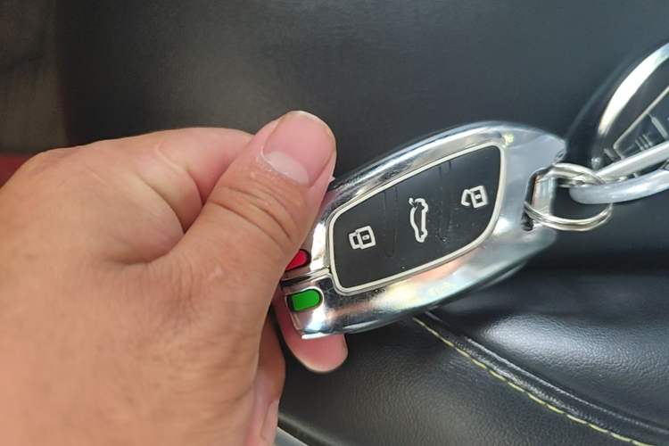 Used Roewe i5 2021 1.5L Manual Diamond Edition Vehicle Key