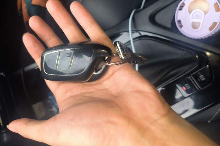 Used Roewe i5 2021 1.5L CVT Diamond Edition Vehicle Key