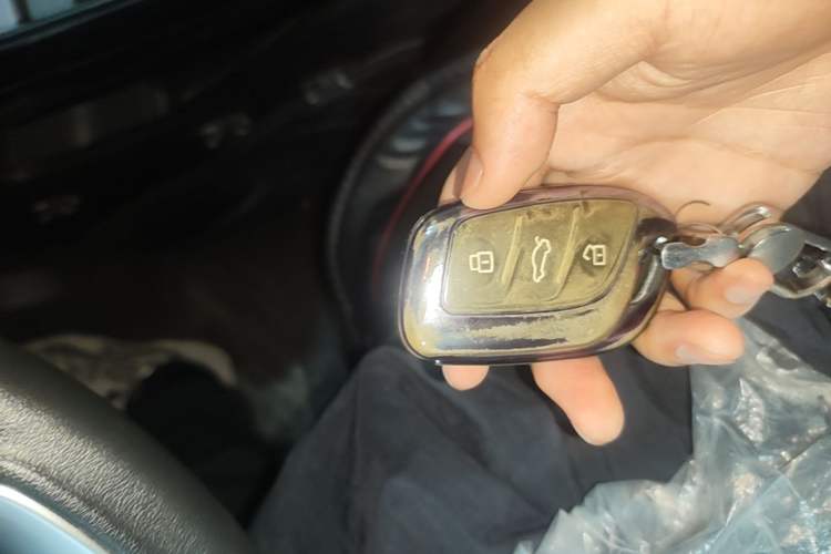 Used Roewe i5 2021 1.5L CVT Starry Edition Vehicle Key